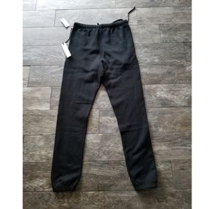 NWT Essentials FOG womens sweatpants jogger Small black